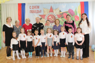 Мы встречаем День Победы! Мы встречаем День Победы!.